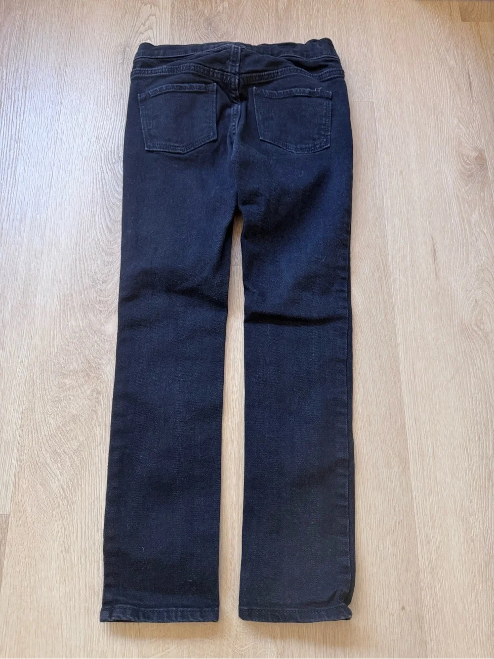 Like New - Girls size 8 Old Navy Skinny Jeans - 2 pairs